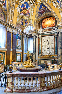 Visit the baptistery of Basilica di Santa Maria Maggiore in Rome