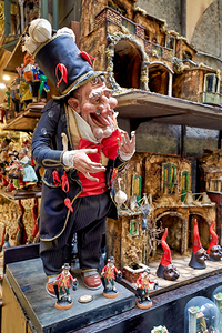 Statues of the Christmas Nativity Scene in Naples artisan worksh