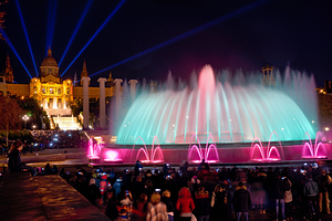 Magic Fountain show in Barcelona at night for visitors