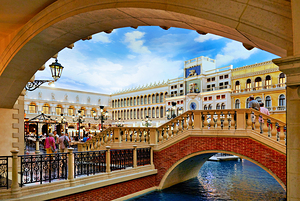 Visit little venice at venetian hotel in las vegas