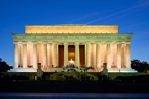 Lincoln Memorial shines in D.C. at sunset