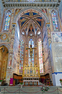 Visit to Basilica di Santa Croce in Florence with stunning fresc by Marco Brivio