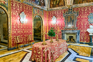 Visit colonna art gallery in palazzo colonna princess isabelle