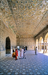 Visitors explore the beautiful halls of Lahore Fort in Pakistan