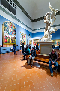 Sculpture of rape of the sabins in gallery of the academy floren
