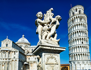 Iconic Leaning Tower and Fontana dei Putti in Pisa