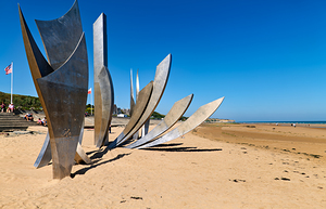 Omaha Beach memorial honors those who served in Normandy