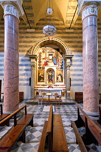 Visit to the Cathedral Duomo di Volterra in Tuscany Italy