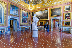 Visit to Palazzo Pitti with La Vittoria sculpture in Jupiter Roo