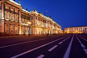 View of the General Staff Building at night in Saint Petersburg