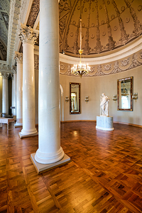 Explore the interior of Yusupov Palace in Saint Petersburg