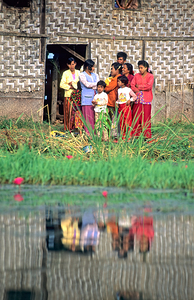 Crowd gathered during the Inle Lake Festival in Myanmar by Marco Brivio