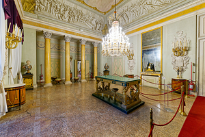 Visit to Palazzo Pitti in Florence and its Palatine Gallery