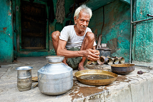 Portrait of an old man in Bundi Rajasthan during daily activitie