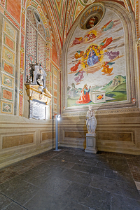 Exploring Basilica di Santa Croce in Florence Tuscany Italy