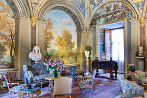 Visit to the princess isabelle apartment in colonna art gallery 