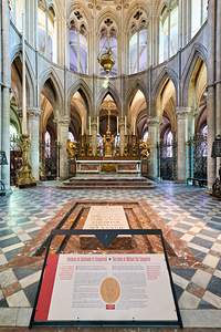 Tomb of william the conqueror in abbey of saint etienne in caen