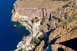Santorini Fira port cable car donkeys and boats.