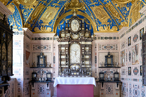 Visit the residenz residence palace in munich germany