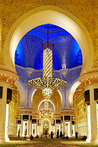 Visit to sheikh zayed grand mosque in abu dhabi by Marco Brivio