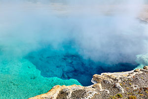Sapphire Pool in Yellowstone National Park on a clear day