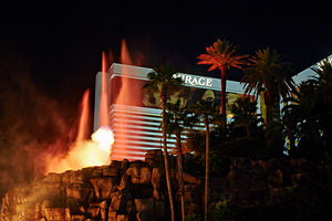 Volcano eruption show at Mirage Hotel in Las Vegas by Marco Brivio