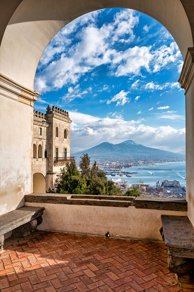 View of gulf of naples and mount vesuvius from historic location Print