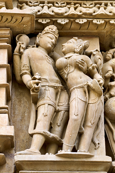 Hindu erotic sculptures at Khajuraho temples in Madhya Pradesh Print