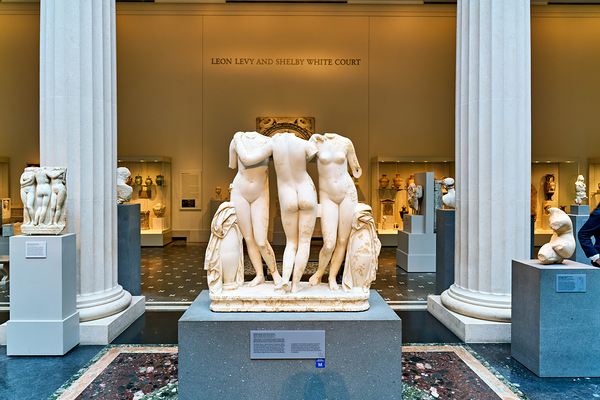 Marble statue of three Graces displayed in Metropolitan Museum o Print