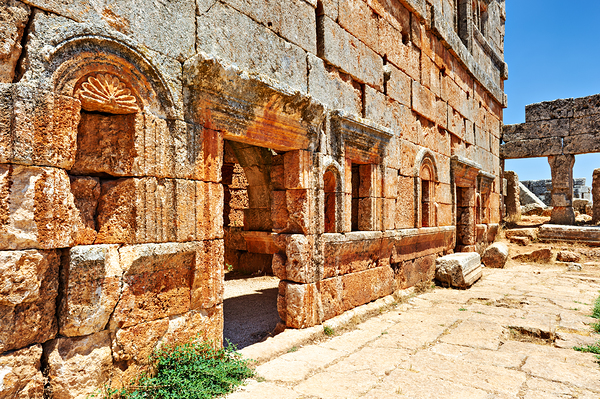 Exploring the ruins of Serjilla in northwestern Syria Print