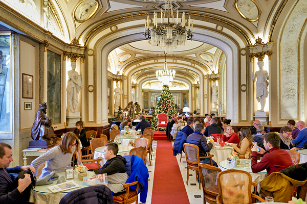 Visitors enjoy coffee and food at Caffe Gambrinus in Naples Print