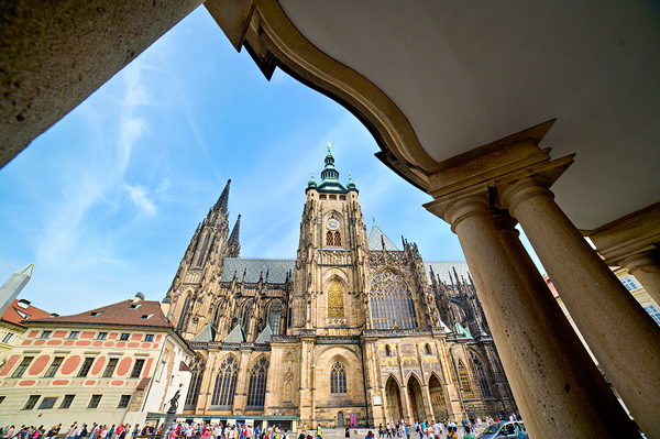 Gothic St. Vitus Cathedral in Prague framed by an arch. Print