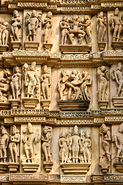 Hindu temples in Khajuraho with erotic carvings and sculptures Print