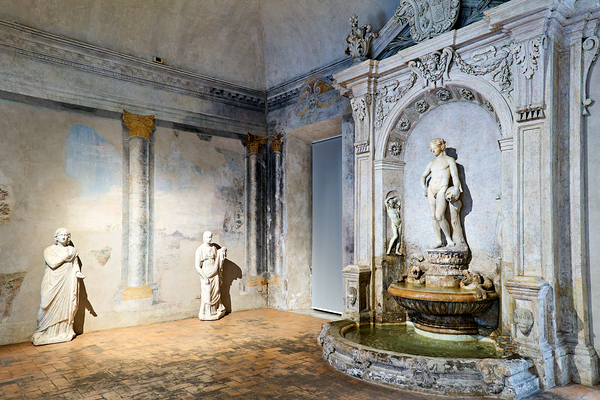 Explore art in the Galleria Nazionale dArte Antica in Rome by Marco Brivio