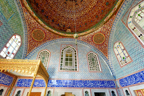 Exploring the privy chamber of murat iii in topkapi palace Print