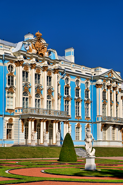 Catherine Palace in Saint Petersburg with blue facade and garden Print