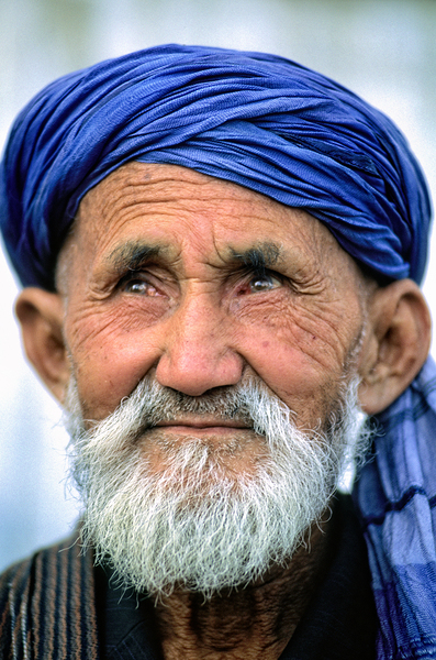 Portrait of an old man in Khiva Uzbekistan Print