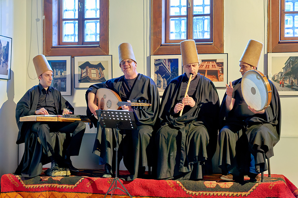 Dervishes perform in Istanbul at a Sufi event Print