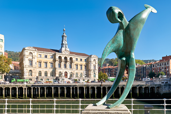 View of sculpture Conmemoracion al dia del Mar in Bilbao Print