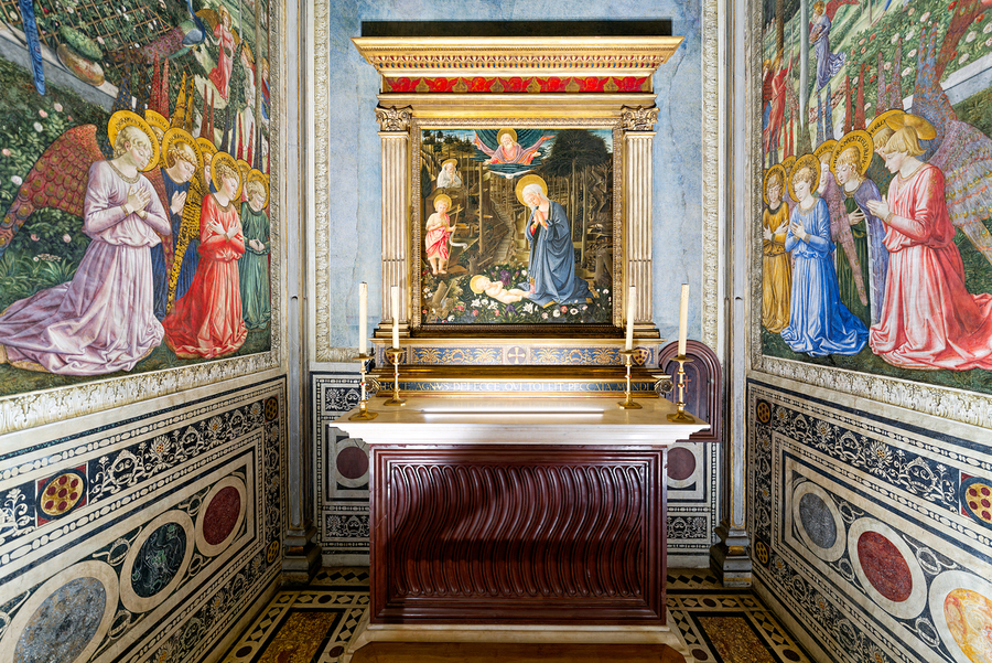Magi Chapel in Palazzo Medici Riccardi shows art by Benozzo Gozz  Print
