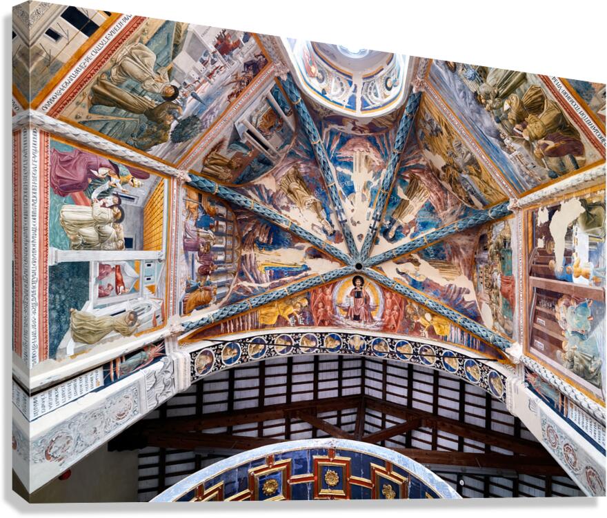 Montefalco Umbria Italy. San Francesco Church frescoed by Benozzo Gozzoli. The apse Canvas Print