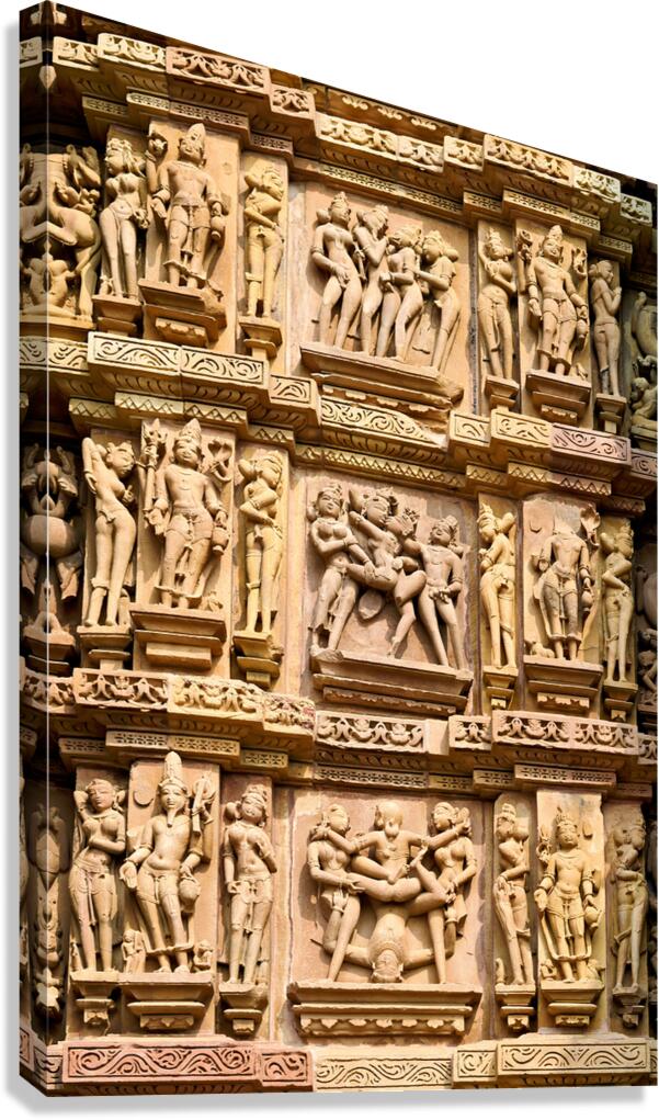 Hindu erotic temples in Khajuraho Madhya Pradesh showcase sculp Canvas Print
