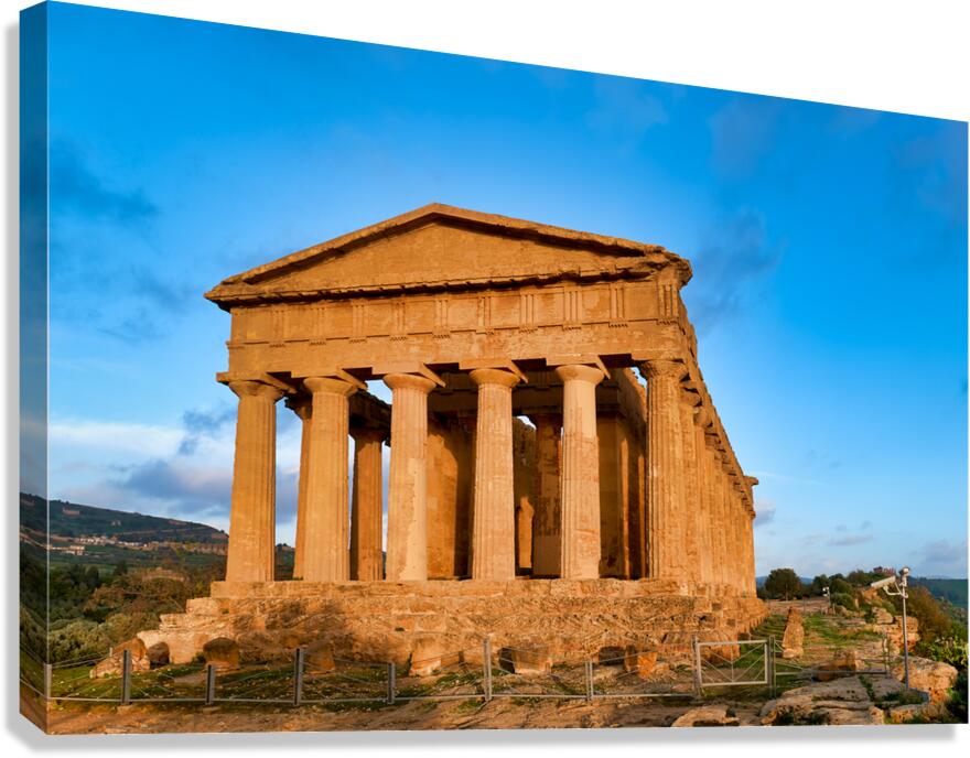 Visit to Concordia Temple in Valle dei Templi Agrigento Canvas Print