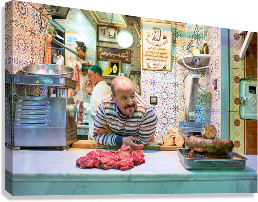 Meknes butcher in the souk selling fresh meat and sausages Canvas Print