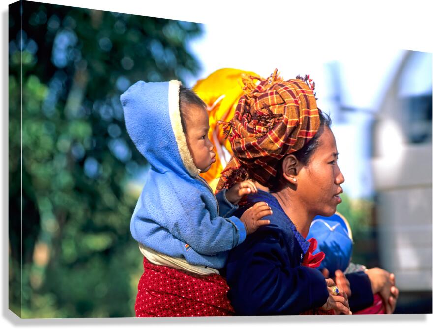Portrait of Burmese women of Shan ethnicity in Myanmar Canvas Print