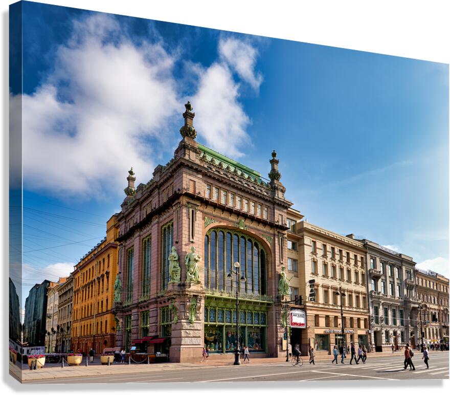 Popular location on Nevsky Prospekt in Saint Petersburg Canvas Print