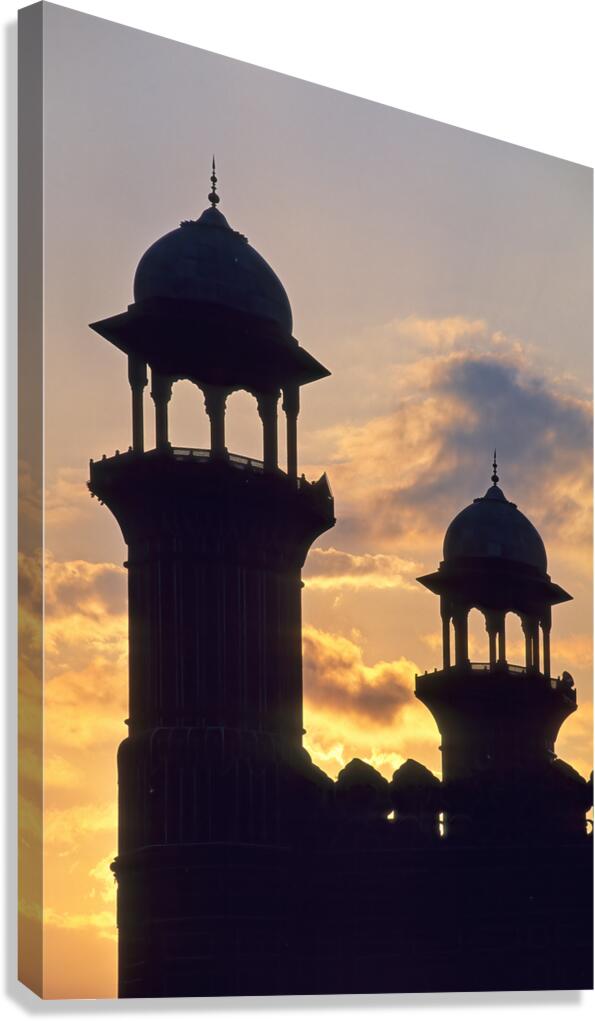 Badshahi mosque towers at sunset in Lahore Canvas Print