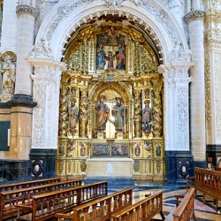 Visit to cathedral of the savior of zaragoza in saragossa