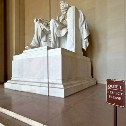 Lincoln statue in Washingtons memorial
