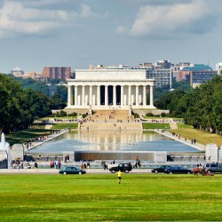 Lincoln memorial from national mall in washington d.c